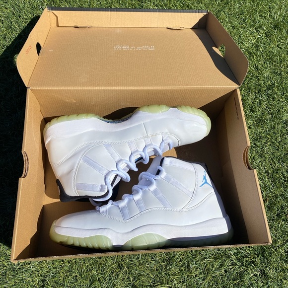 Jordan 11 Legend Blue - Picture 8 of 10
